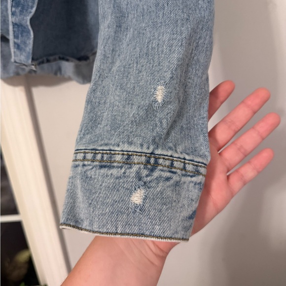 Distressed Blue Kinda Cropped Jean Jacket - Picture 4 of 7